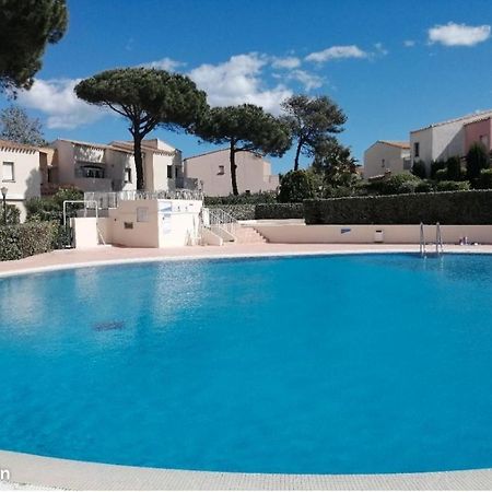 Cap d'Agde T2 avec piscine, tennis et parking. Extérieur photo